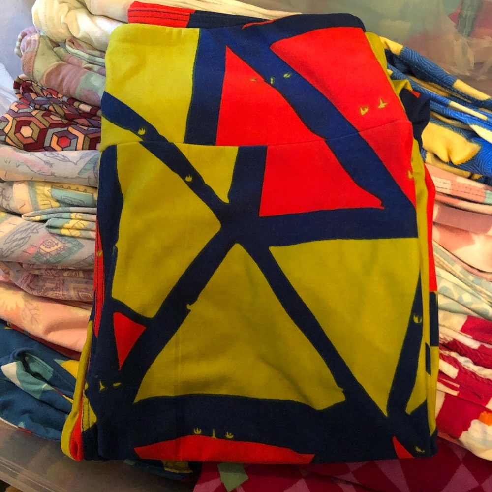 ⭐️ Brand New LuLaRoe Leggings ⭐️